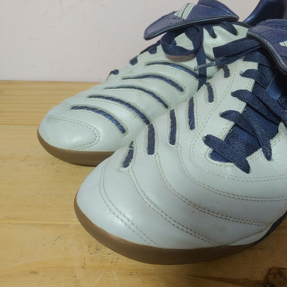2005 Adidas Predator Pulse Women's Indoor Soccer Shoes Size 10 US - Picture 7 of 14